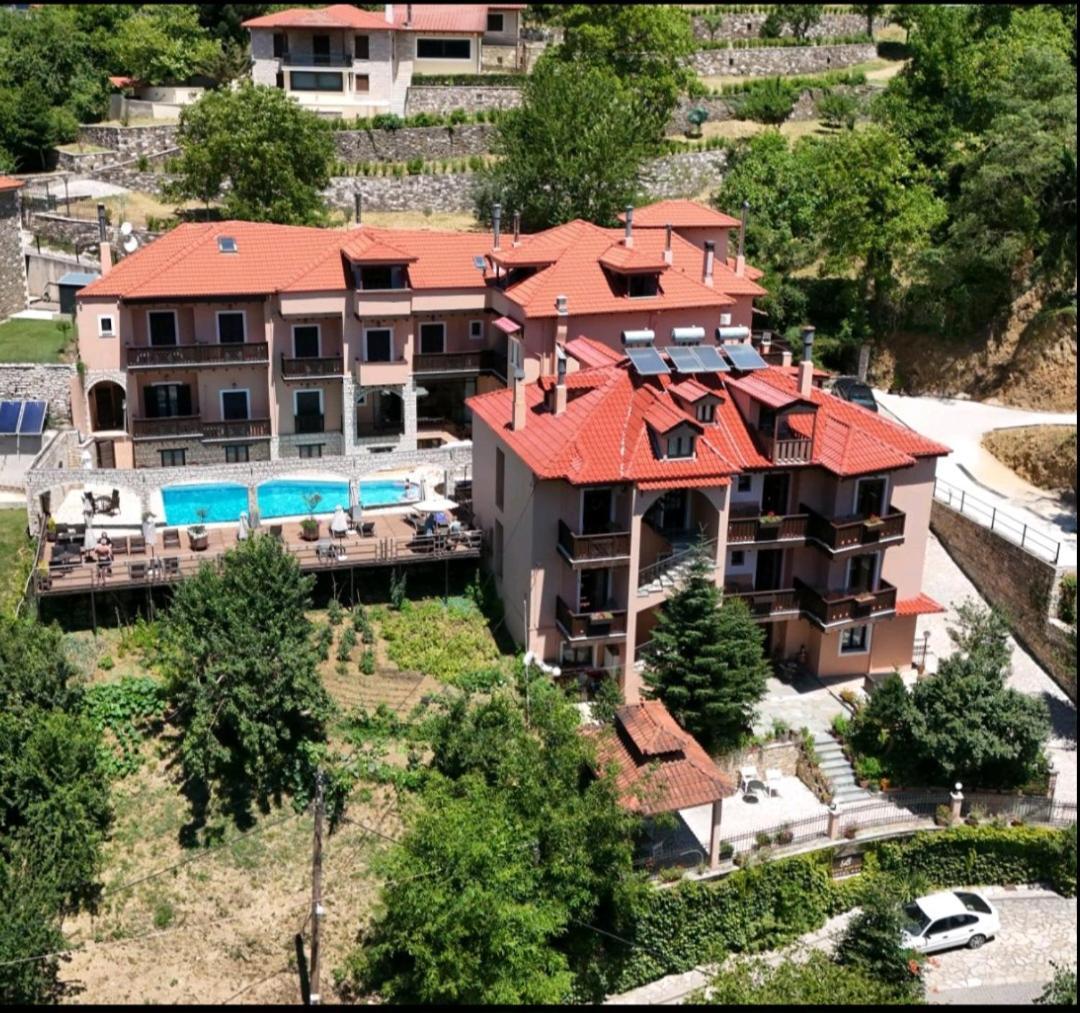 Voutiron Villa Virginia Hotel מראה חיצוני תמונה