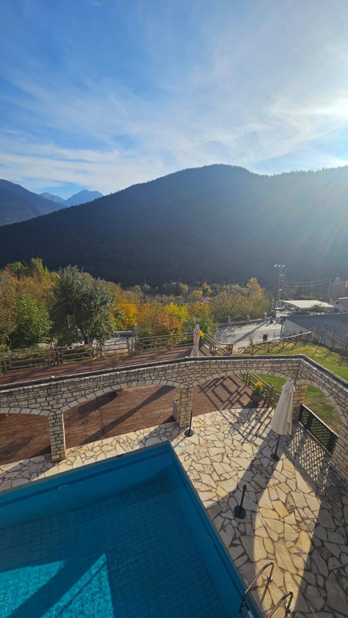 Voutiron Villa Virginia Hotel מראה חיצוני תמונה