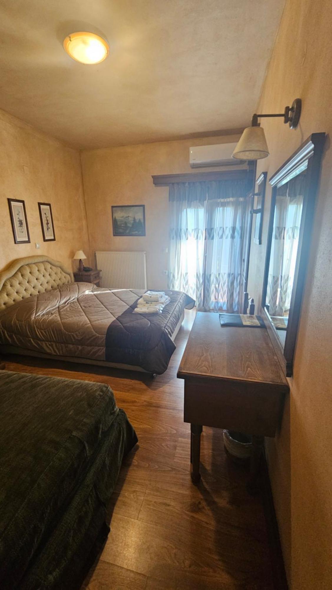 Voutiron Villa Virginia Hotel מראה חיצוני תמונה
