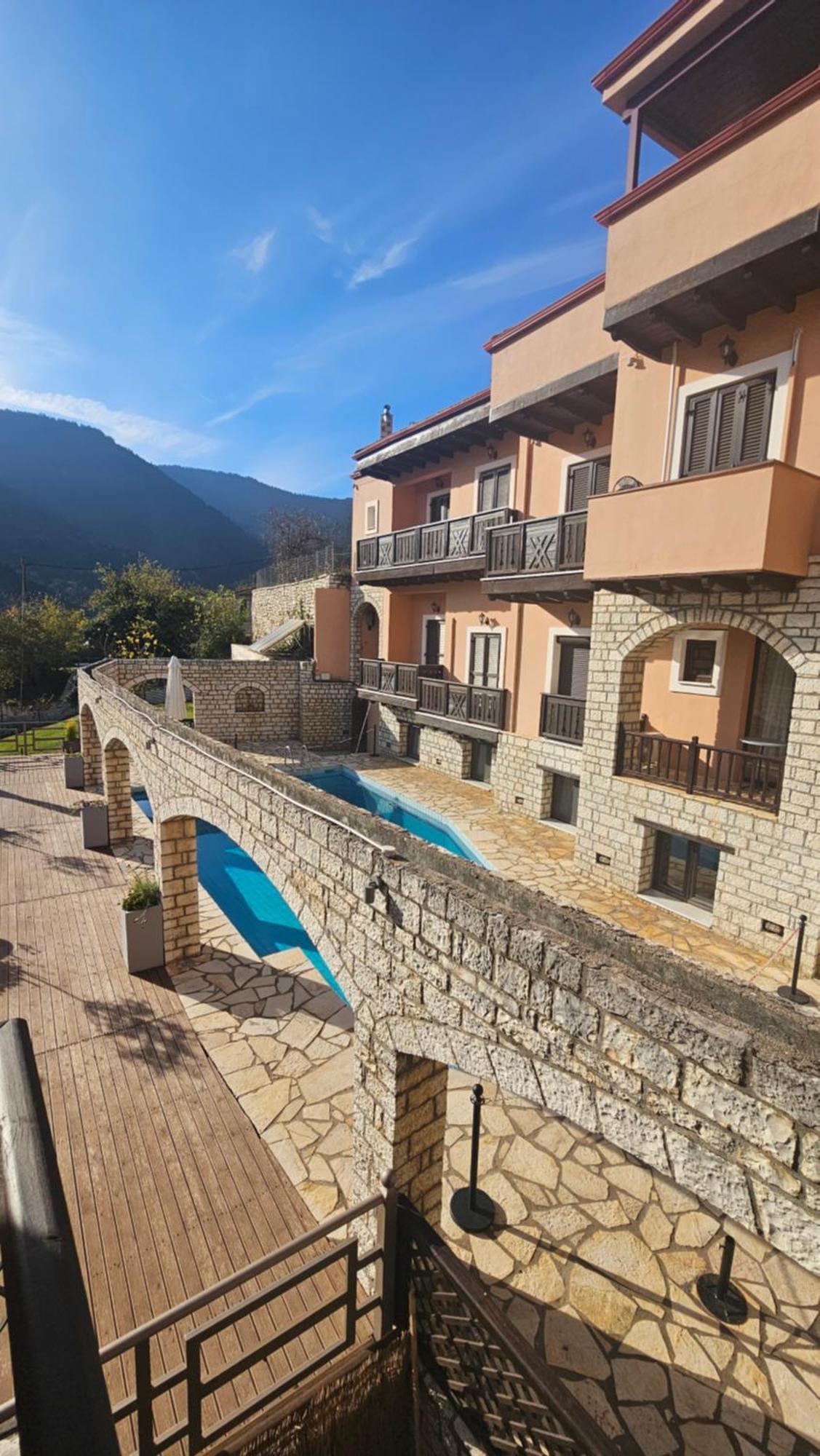 Voutiron Villa Virginia Hotel מראה חיצוני תמונה