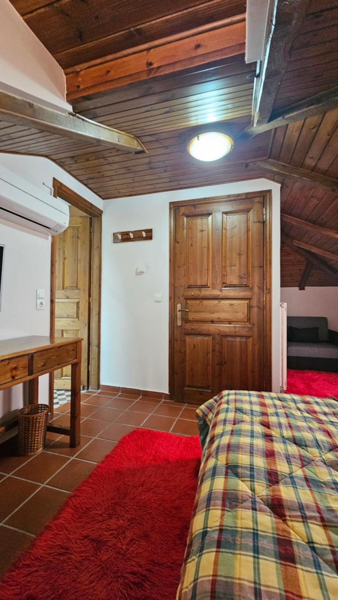 Voutiron Villa Virginia Hotel מראה חיצוני תמונה