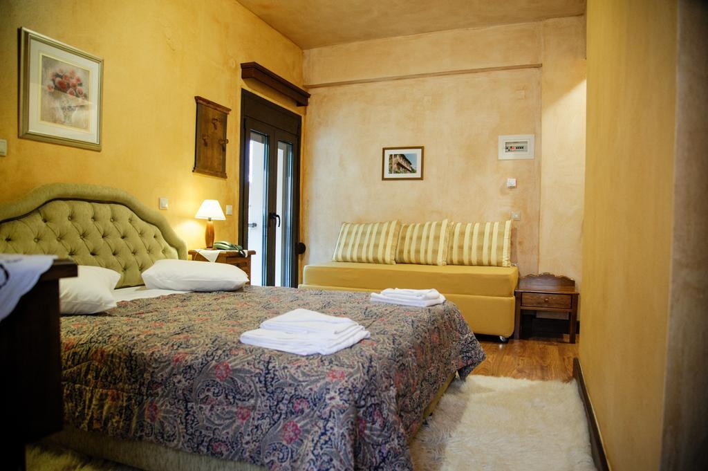 Voutiron Villa Virginia Hotel מראה חיצוני תמונה