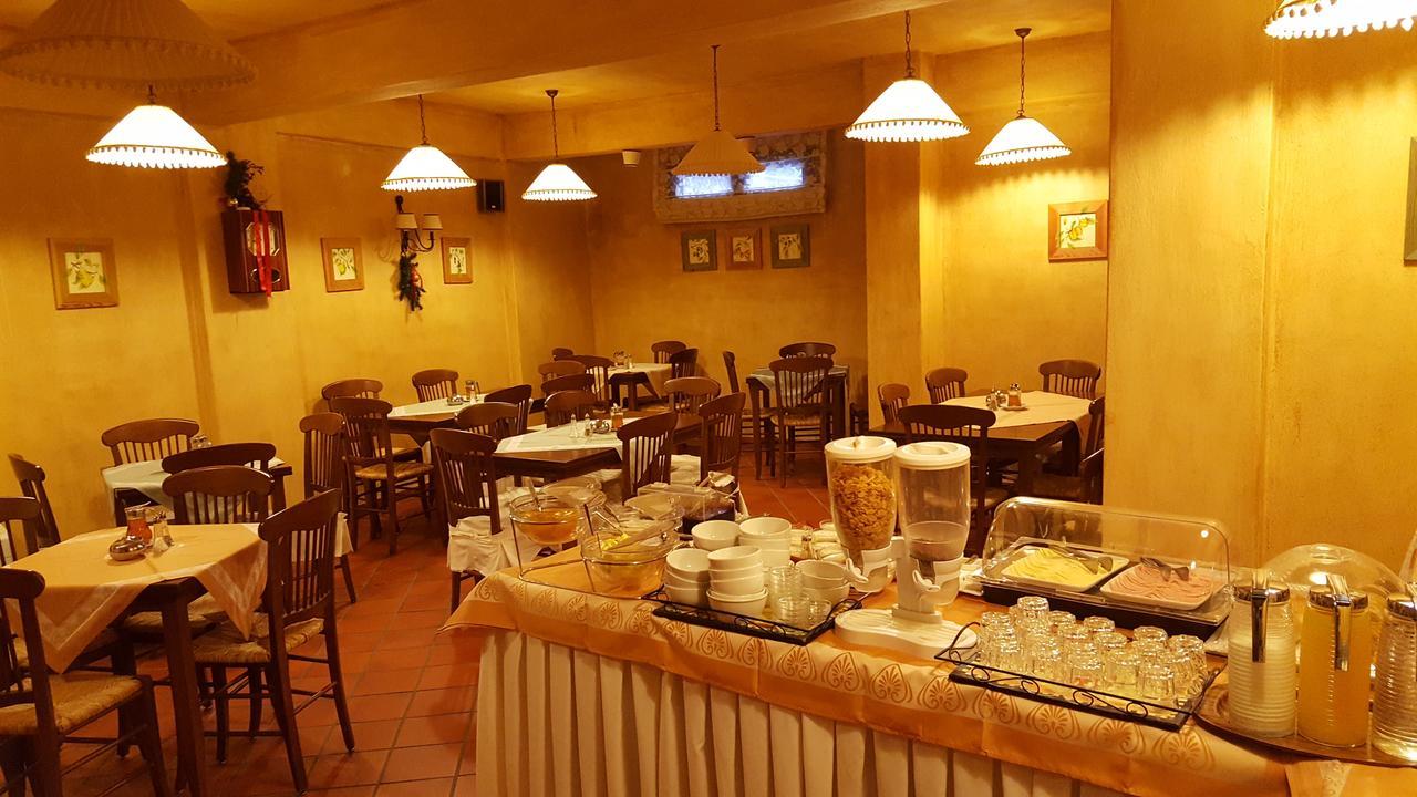 Voutiron Villa Virginia Hotel מראה חיצוני תמונה