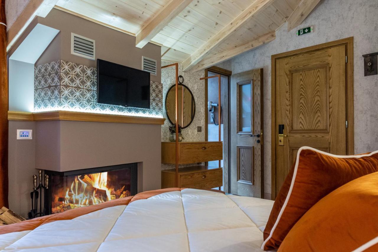 Voutiron Villa Virginia Hotel מראה חיצוני תמונה