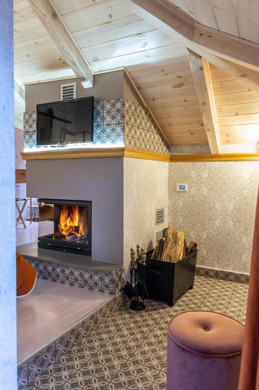 Voutiron Villa Virginia Hotel מראה חיצוני תמונה